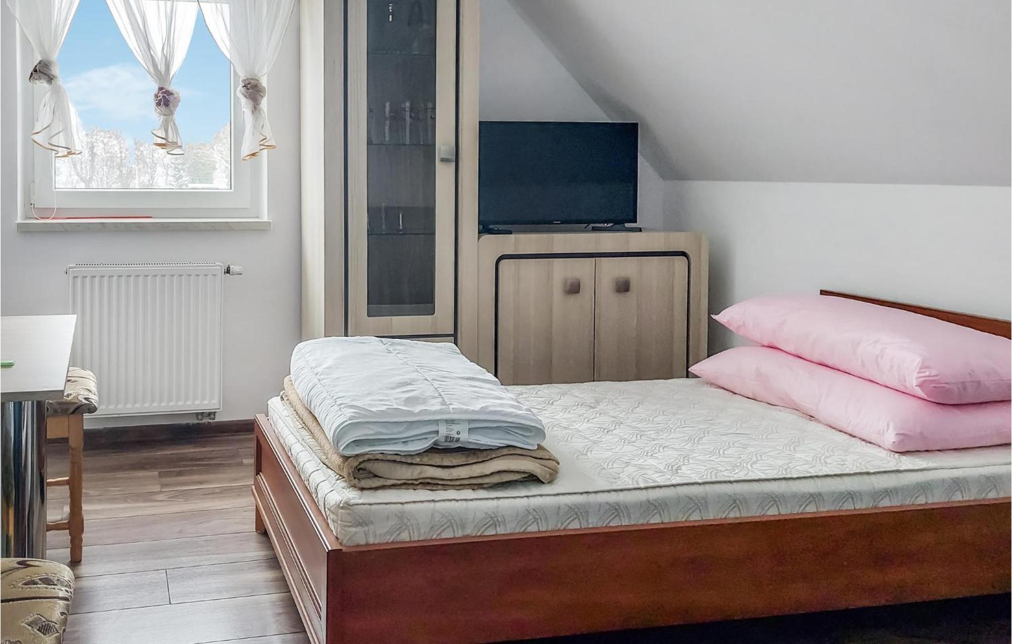 Beautiful Apartment In Moryn With Kitchen エクステリア 写真